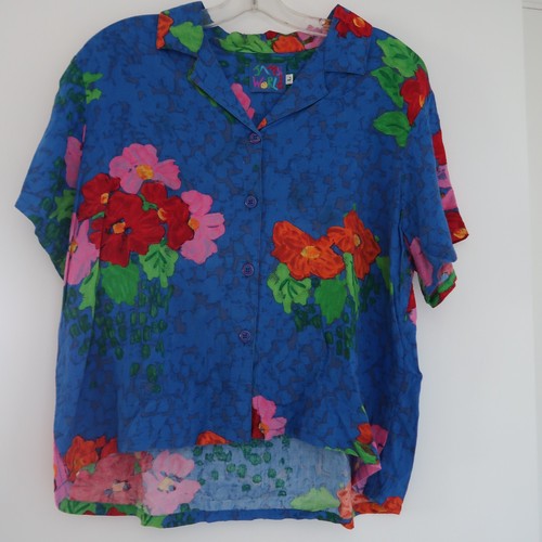 JAMS WORLD LADIES BLOUSE Size L Beautiful Art on fabric Beautiful Colors
