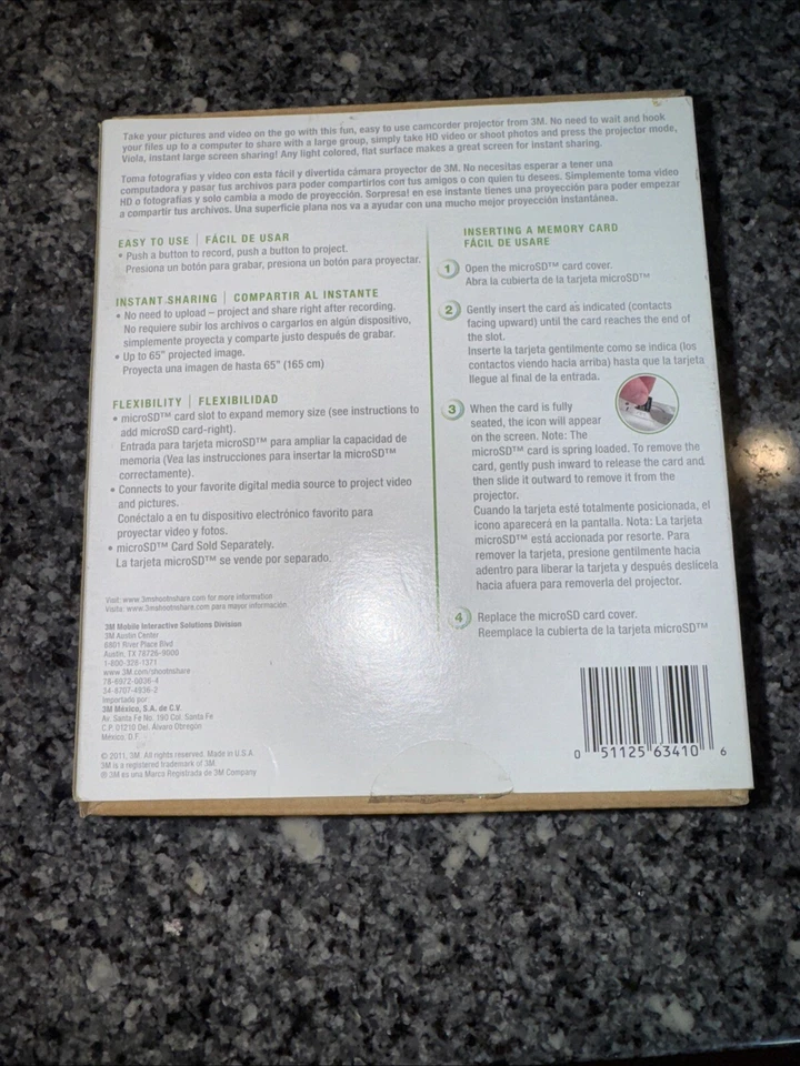 3M Cp40  V5R Shoot n' Share Camcorder & Projector  Open Box New - Image 2 of 3