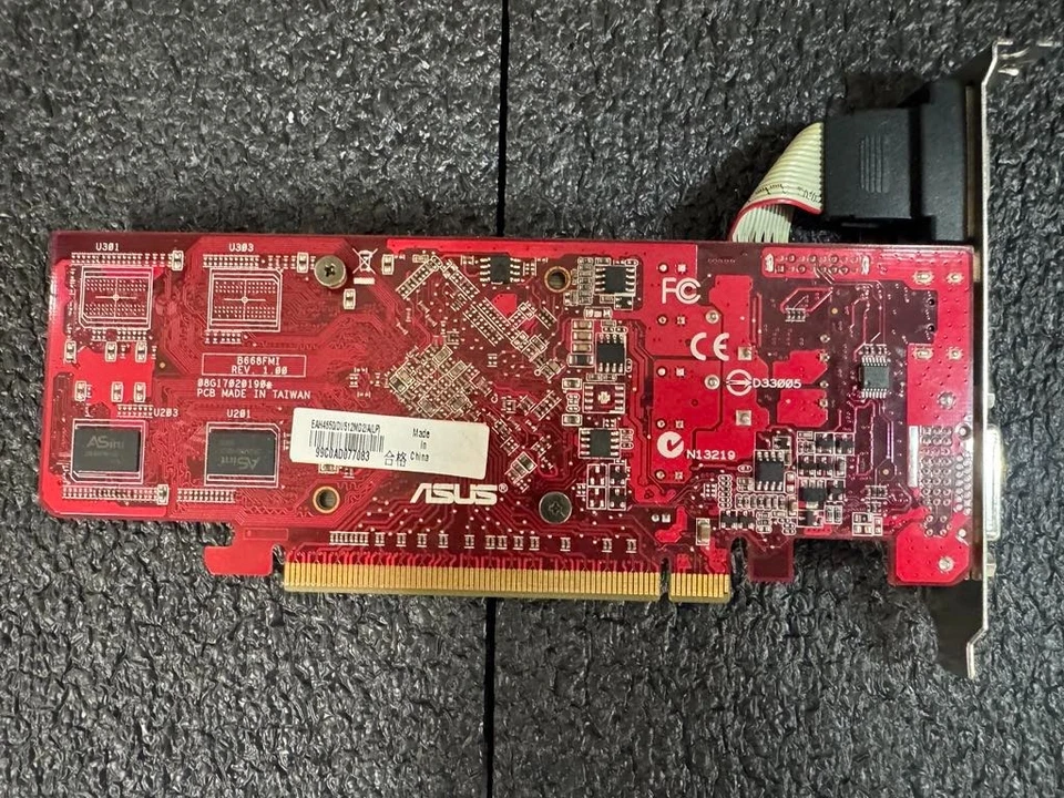 ASUS EAH4650 1GB DDR2 GPU ATI Radeon HD 4650 Video Card - Image 3 of 4