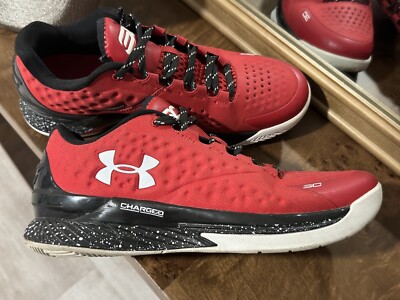 curry 6 low red