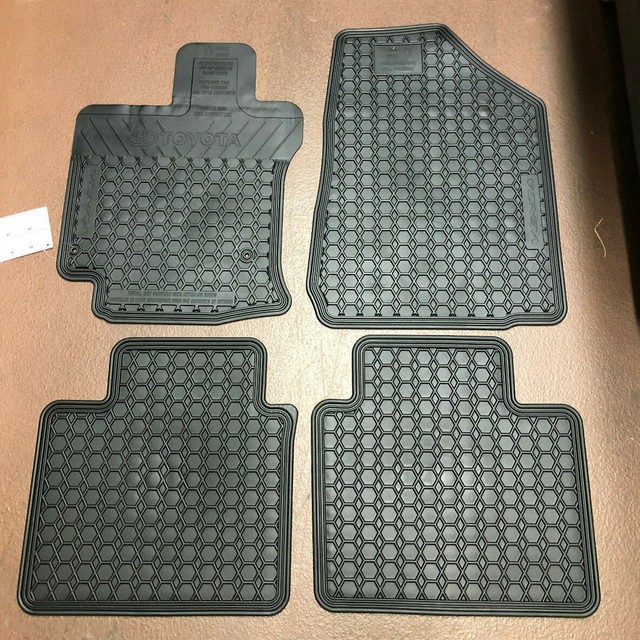 20092012 Toyota Venza BLACK AllWeather Floor Mats! BRAND NEW OEM 4