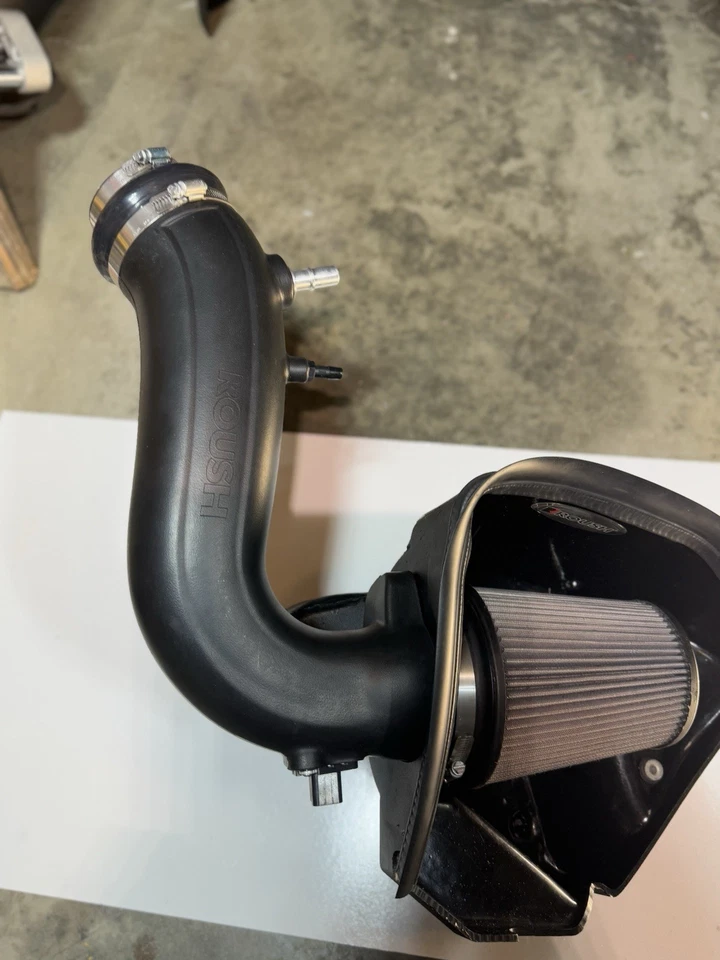 Kit de sistema de admisión de aire frío Roush 421240 para Ford Mustang 2011-2014 3,7 L V6 Foto 3 de 4