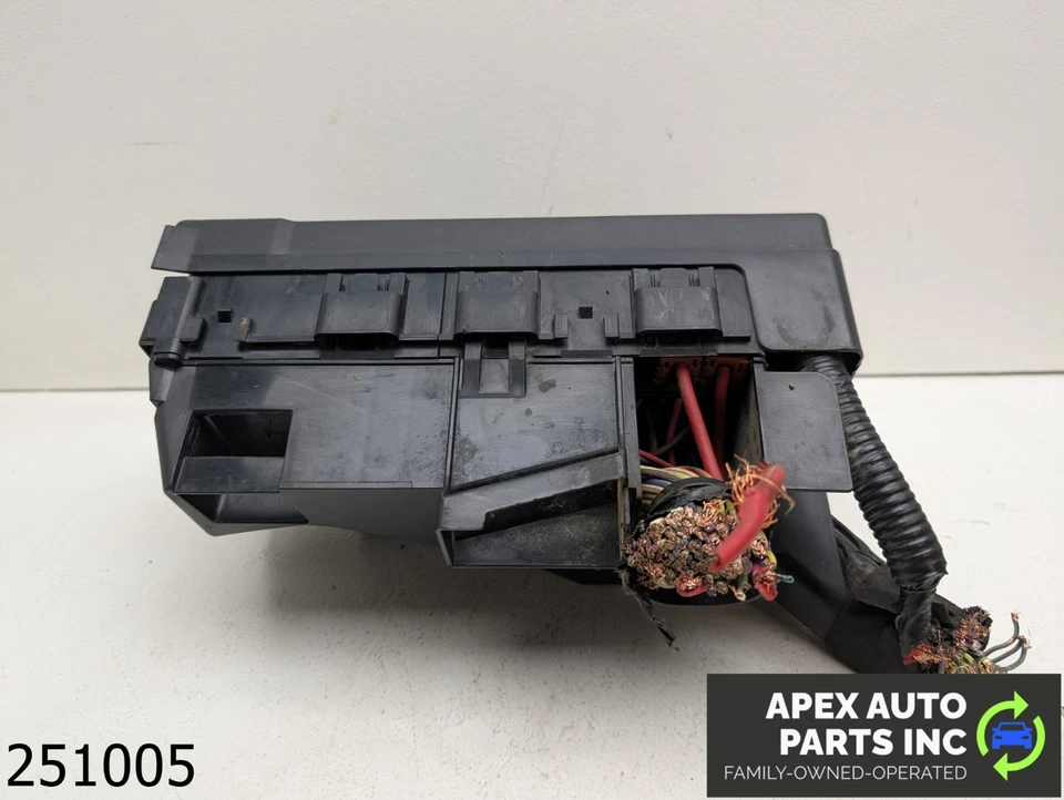 OEM 2009-2012 Lincoln MKS 3.7L Fuse Box Engine Foto 3 de 4