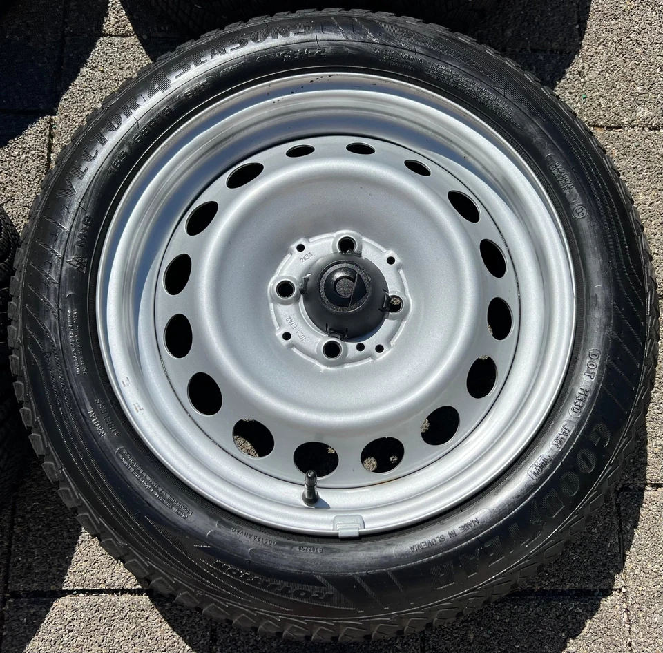 4 GANZJAHRESRÄDER 165/65R15 81T 185/60R15 84T SMART FORTWO FORFOUR W453 RDKS - Bild 4 von 4