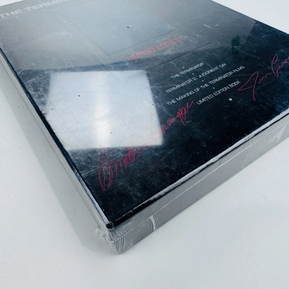 The Terminator Collection Limited Edition Box Set (VHS, 1992) Brand New Sealed - Image 3 of 4