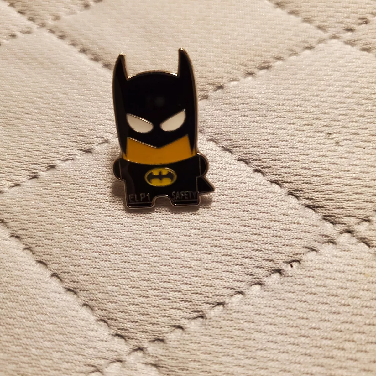 Pin em Batman