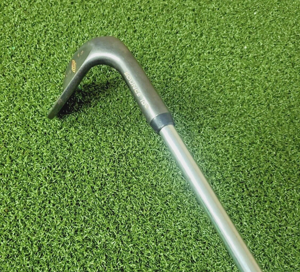 Rawlings Gap Wedge 52* 10* / RH / Stiff Steel ~35.25" / NEW GRIP / jd3967 - Image 3 of 4