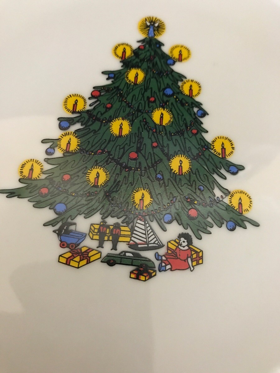 B C Clarks Vintage Christmas Tree Plate 2009 117TH YEAR LIMITED