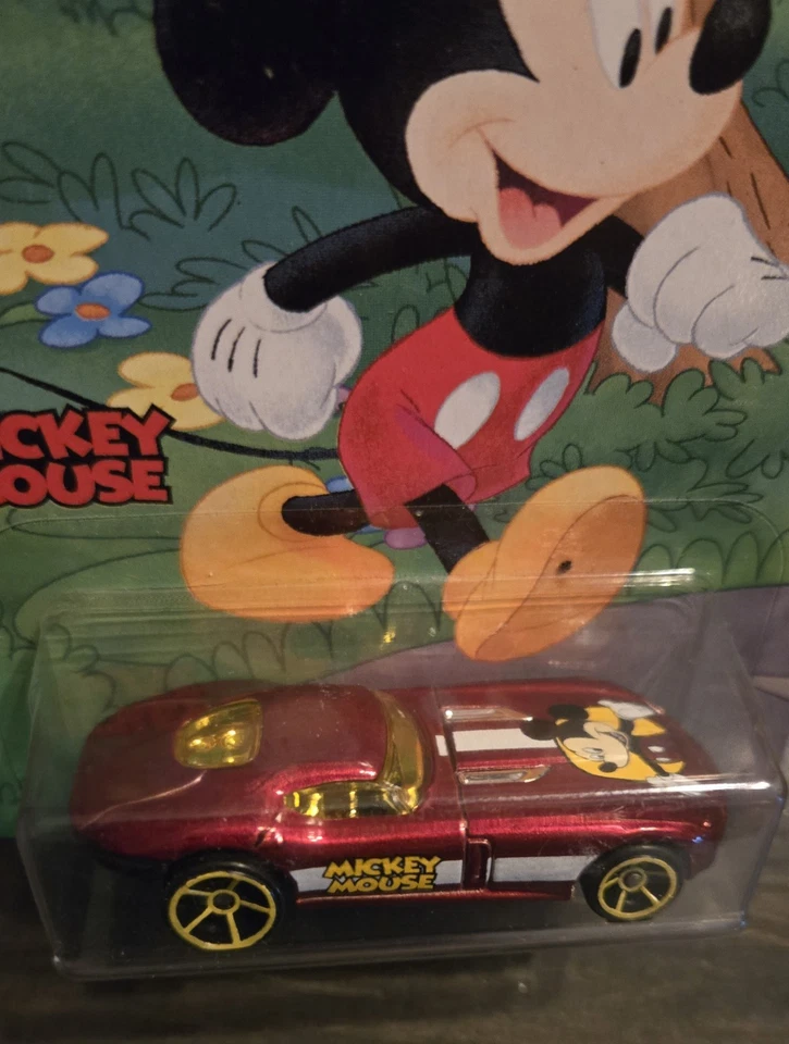 Hot Wheels Disney Mickey Mouse Character Car Red Fast Felion GBB43 1/8 2017 New - Image 3 of 4