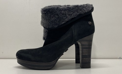 UGG Women High Heeled Boots Size 8 US