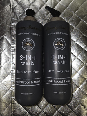 Tommy Bahama ~ Sandalwood & Musk 3-in-1 Wash For Men 32 fl oz  Lot Of 2