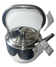 WELL EQUIPPED KITCHEN STAINLESS STEEL KETTLE TEAPOT 1.3 Qt  NWT