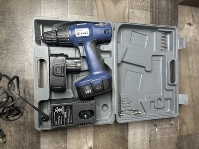 Superex 18 Volt Cordless Drill/Screwdriver Kit in Case 2 Power Packs New in Box