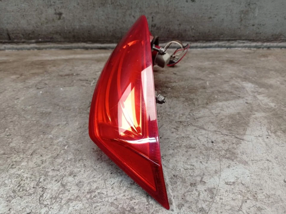 Faro Posteriore Interno Destro Per FORD FOCUS II CABRIOLET 1.6 6N41-13A602-A - Immagine 4 di 4