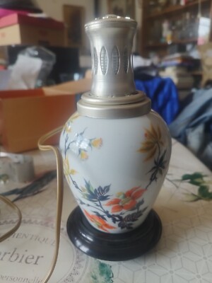 Lampe Berger Ancienne En Porcelaine De Tharaud - Dorée, Pierre à Changer