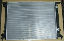 Kühler Wasserkühler AUDI Q5, 8R, 2,0 TDi und 2,0 TFSi, Quattro 
