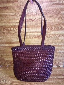 fossil woven bag