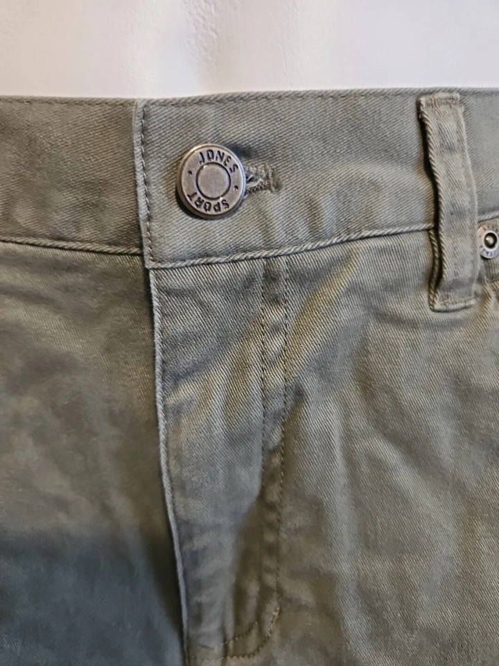 Pantalones Cortos Jones Wear Deportivos Elastizados Verde Caqui ~ Mujer Talla 6 Foto 2 de 4