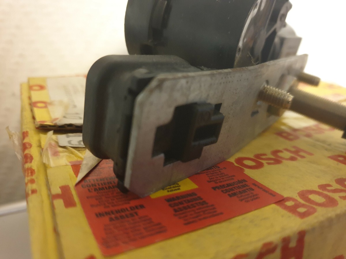 NEU NOS Mercedes W123 C123 S123 Scheinwerferreinigung Motor Wiper 