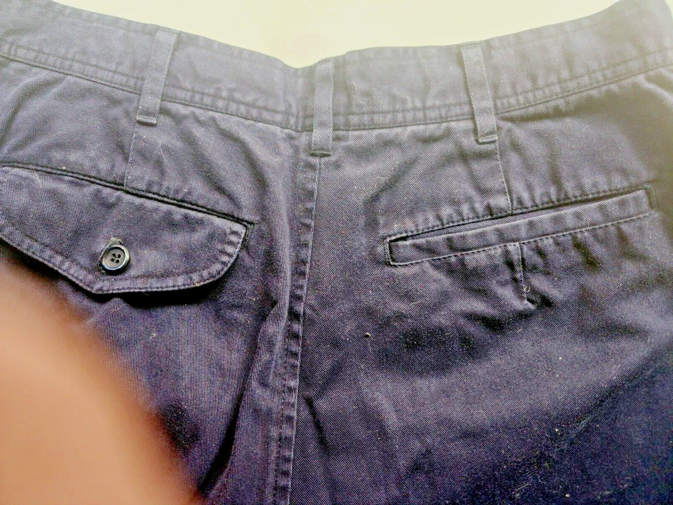 PANTALONES COMME DES GARCONS TEÑIDOS AZUL ALGODÓN PIERNA RECTA FRENTE PLANO PEQUEÑOS con 31 Foto 4 de 4