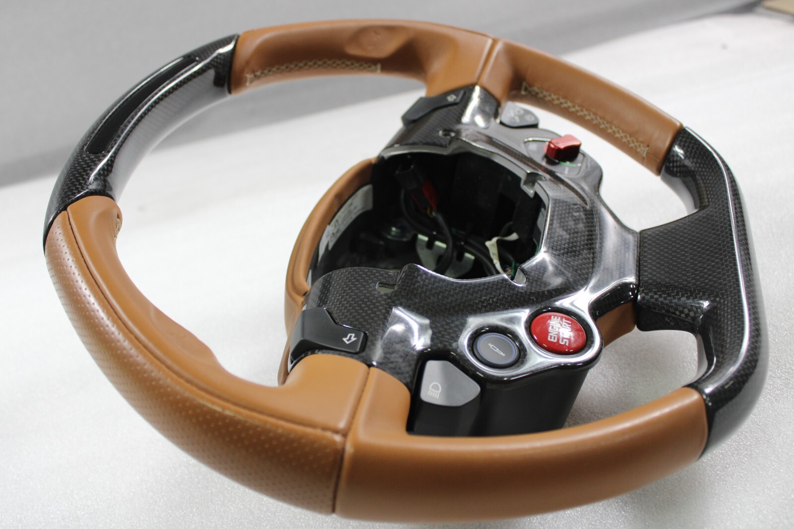 Ferrari California T, Carbon Fiber, Wheel, Cuoio, Some Scuffs, Used, P/N 866294