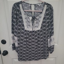 Crown & Ivy size L Navy Shell long Sleeved button down cotton shirt