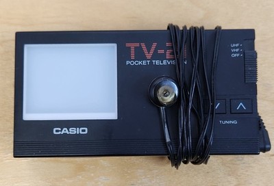 Vintage 1985 Casio TV-21 Pocket LCD Television B&W Made in Japan Working W/ Bud