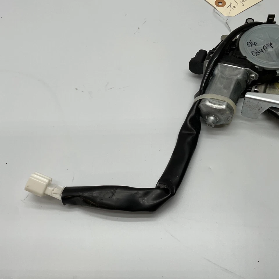 05-10 HONDA ODYSSEY POWER LIFT GATE LATCH TAILGATE LOCK ACTUATOR PULL DOWN OEM - Image 3 of 4