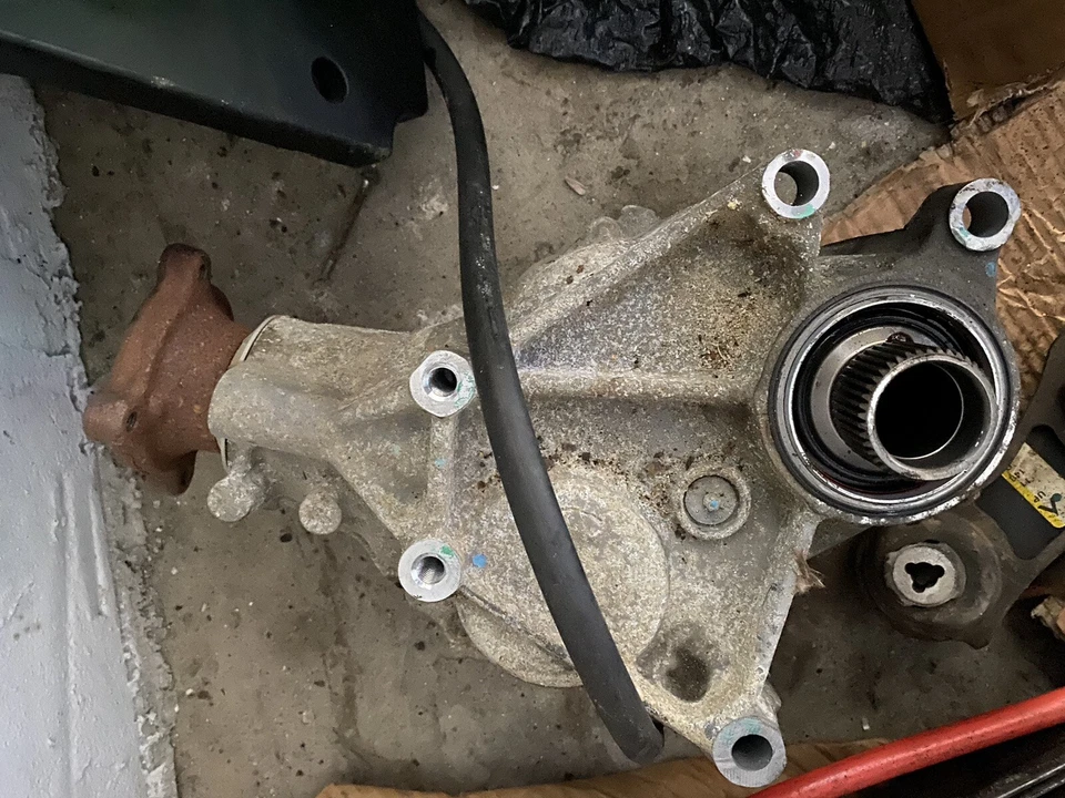 Estuche de transferencia toma de fuerza 3,5 L turbo AWD compatible con 11-13 MKS 147413 apto para Ford Flex tracción trasera Foto 4 de 4