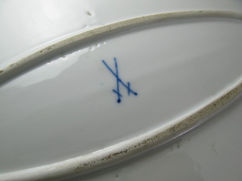 Antike Meissen Porzellan Servierplatte / Platte oval Zwiebelmuster 46x34,2 cm - Picture 10 of 12