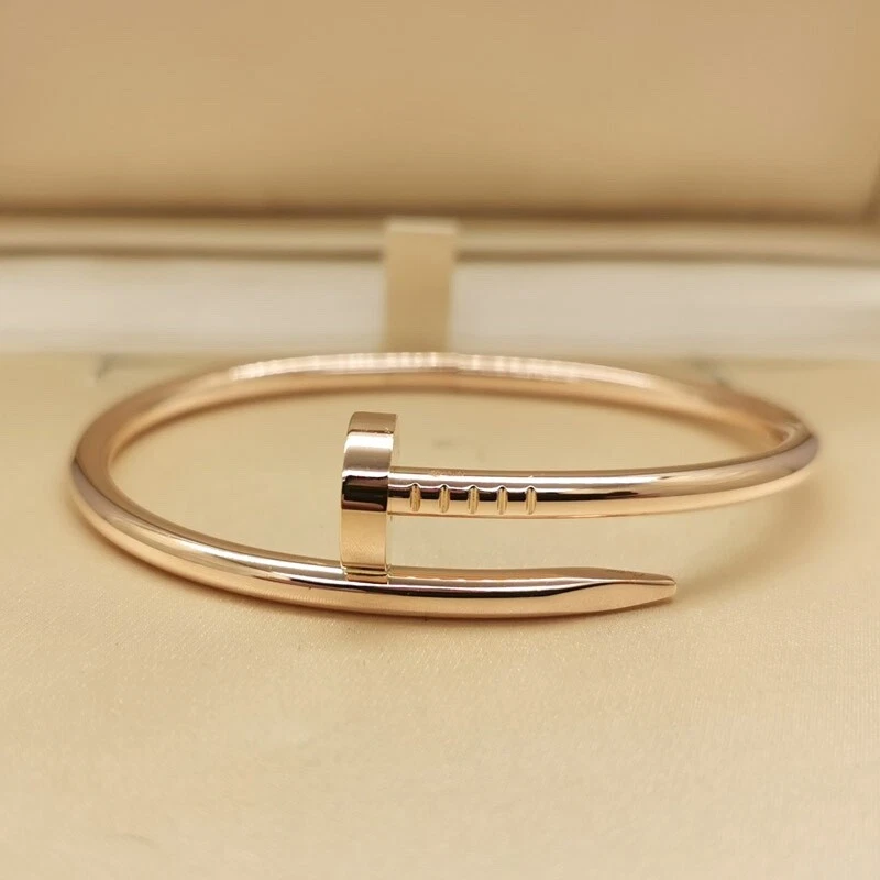 Braclet clou outlet