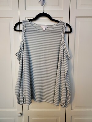 EUC LC Lauren Conrad Longsleeved Mint Green and White Cold Shoulder Top, sz M