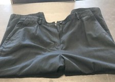 L.L. Bean Black Capri Slacks Size 16