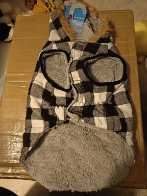 PET LIFE Vibrant Life Dog Pet Cat Hooded Jacket Black Buffalo Plaid Peacoat Coat Medium