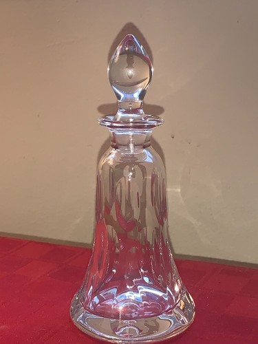 William Yeoward - Jenkins Victoria Perfume Bottle 6 1/2" tall - Picture 4 of 24