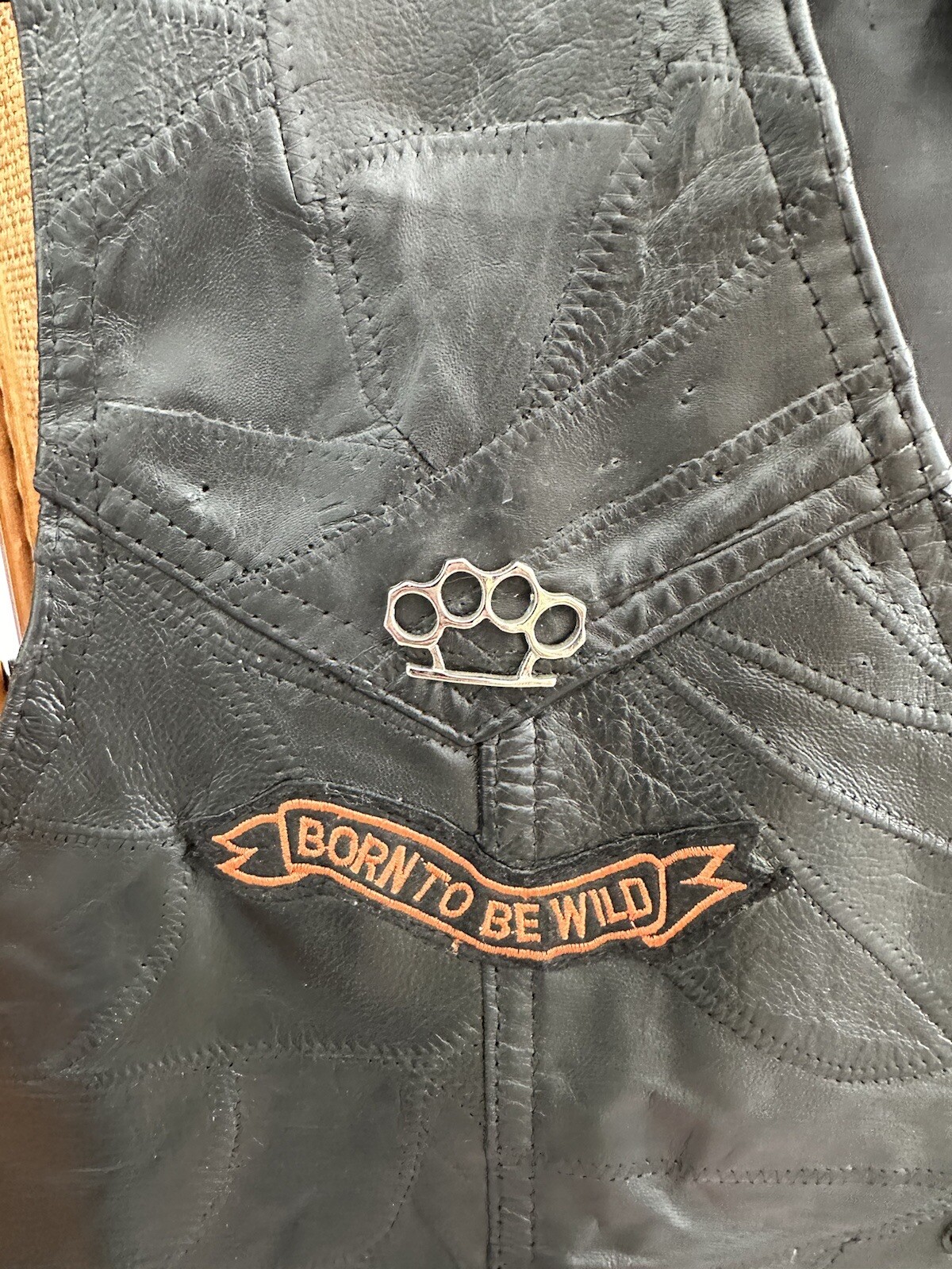 VTG Patchwork Black Leather Motorcycle Biker Vest… - image 9