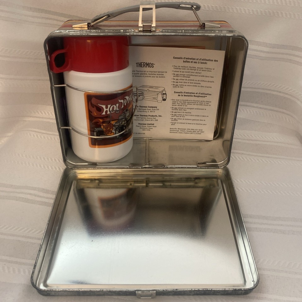 Hot Wheels TBucket Metal Lunch Box with Thermos 1998 Thermo Never Used