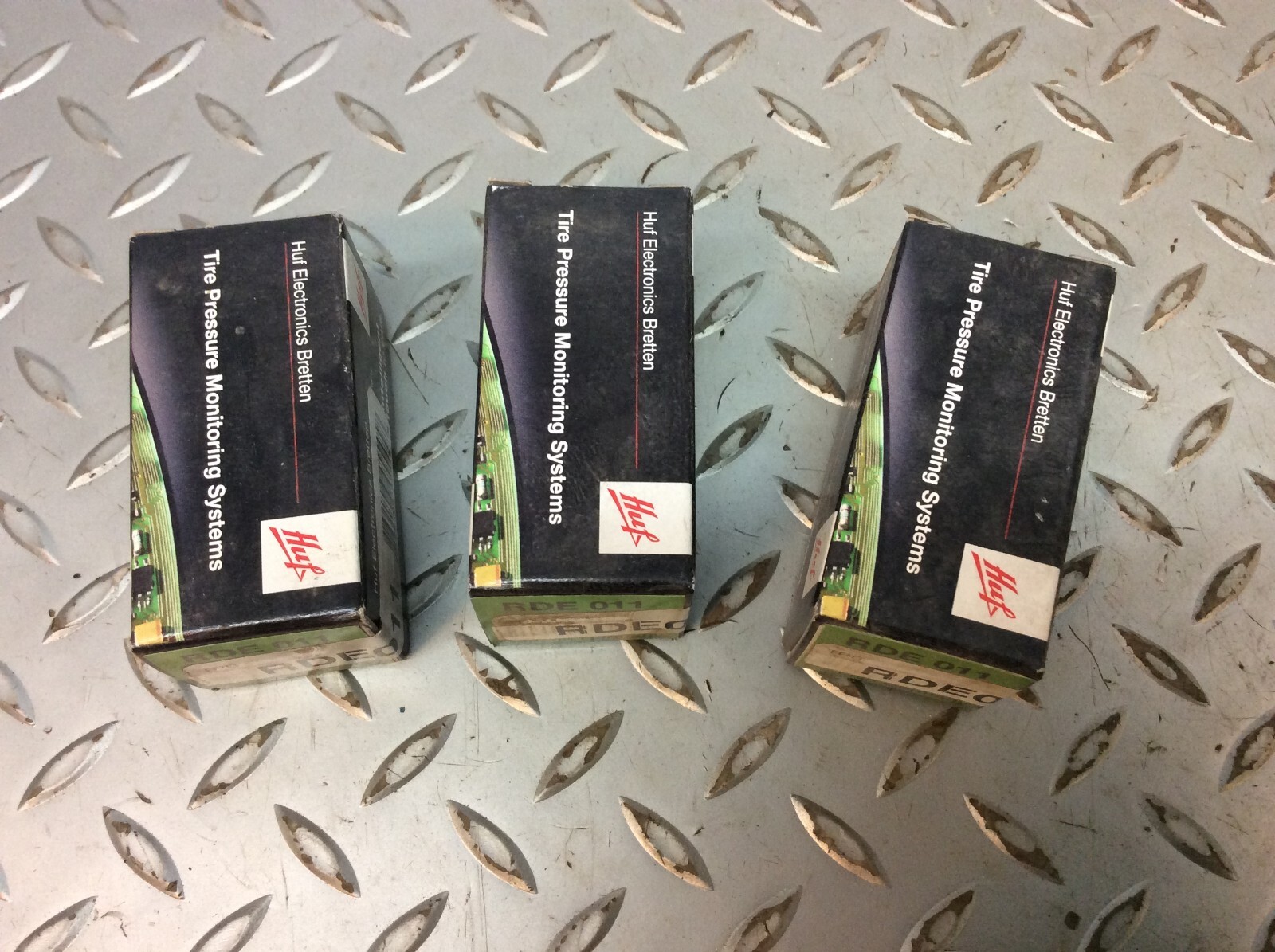 Fits: Audi Porsche Maserati Tire Pressure Monitor Sensors TPMS RDE011 LOT of 3