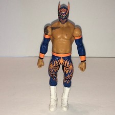 wwe sin cara and kalisto action figure 2pk
