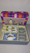 VINTAGE 1960s CHILD'S CHINA / PORCELAIN FLORAL TEA SET - ORIGINAL BOX