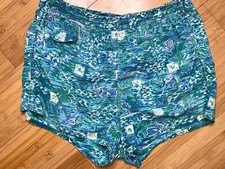 Vintage Men  s Medium Swim Hawaiian Cotton Blend Beach 70  s Surfing Trunks Shorts