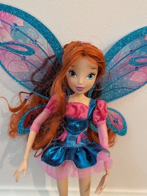 Winx Club Bloom Believix Fairy Doll with Outfit And Wings Jakks Pacific 2012