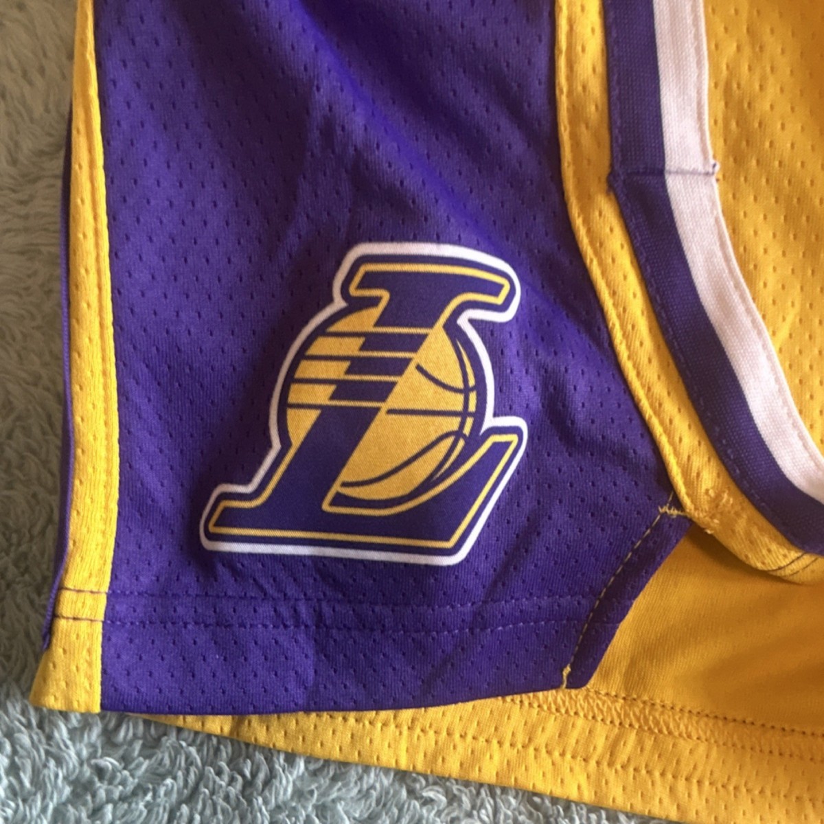 Nike NBA Authentics Los Angeles Lakers Team Issue Shorts Yellow