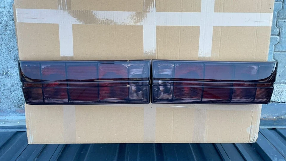 Startec Smoke Pink Rear Tail Light Taillight Rear Lamp for Bmw E30 Early 82-88 - Image 2 of 4