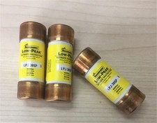 Bussmann 1Pcs LPJ-30SP LPJ30SP Fuse 30A Time Delay Class J Dual Element 600 ml