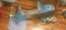 Late 1890's-early 1900's vice, 250lb, swivel jaw, rotating, 24" max L, 6" jaw W