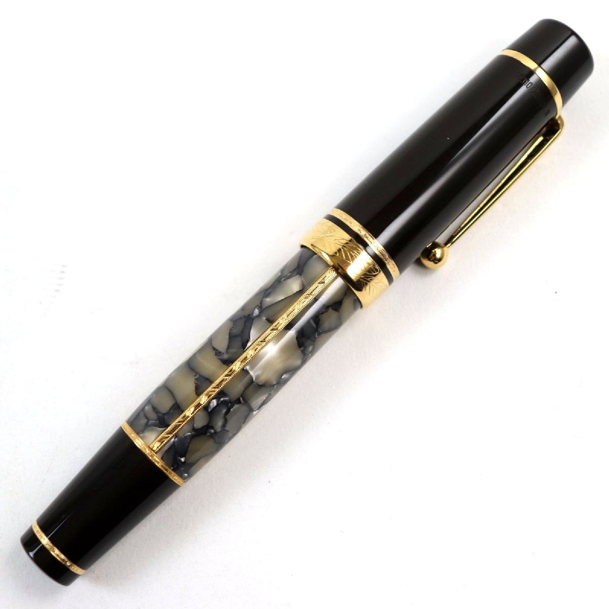 Montblanc Meisterstück Alexandre Dumas 1996 18K Nib Fountain Pen