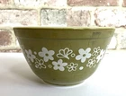 New ListingVintage Pyrex Spring Blossom Green Small Mixing Bowl #401 Retro Kitchen Decor