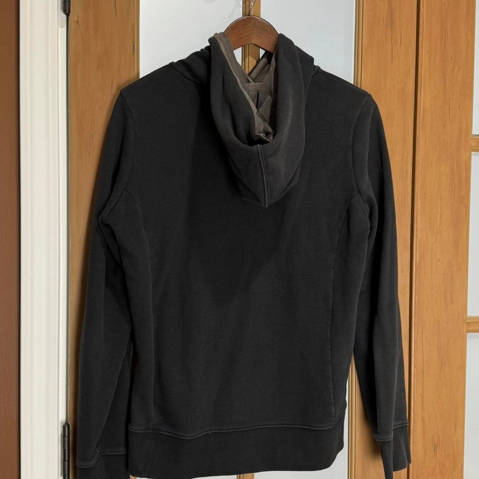 VETEMENTS Felpa donna The North Face nera con cappuccio Taglia Medium