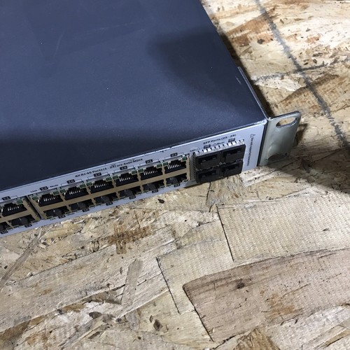 Commutateur réseau Gigabit HP 2530-24G J9776A - Photo 2/4